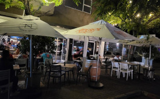 Nolio Italian Bistro outside