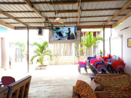 Cedi Lounge And Kitchen/nightclub inside