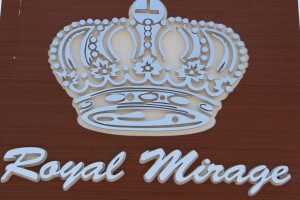 Salon De Thé Royal Mirage food