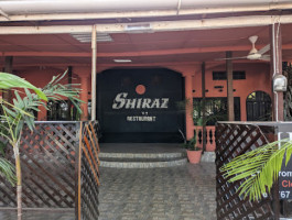 Shiraz inside