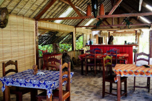 La Buvette (beach Chez Ibrahim Et Laëtitia inside