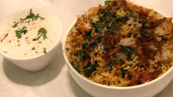 Gurunar's Viceroy Restaurant food