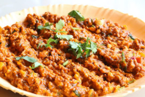 Original Maru Bhajia Diamond Plaza food