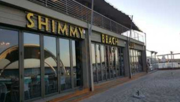 Shimmy Beach Club outside
