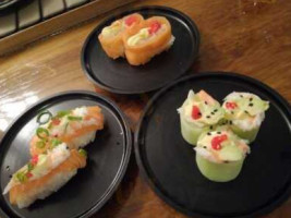 K1 Sushi food