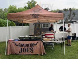 Smokin Joe's Rib Shack food