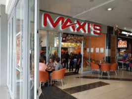 Maxi's food