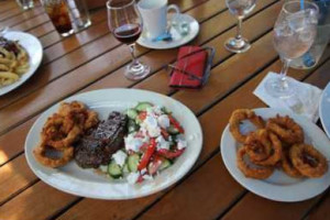 The Willow Tree Pub Grill food