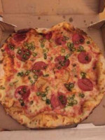 Pizze-riah food