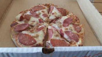 The Sidney Pizzeria food