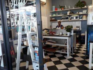 Oppi Stoep Coffe Shop