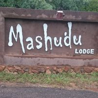 Mashudu Lounge, Nkuzani