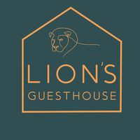 Lion's Guesthouse And The Buck&lion