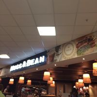 Mugg Bean O.r Thambo Airport